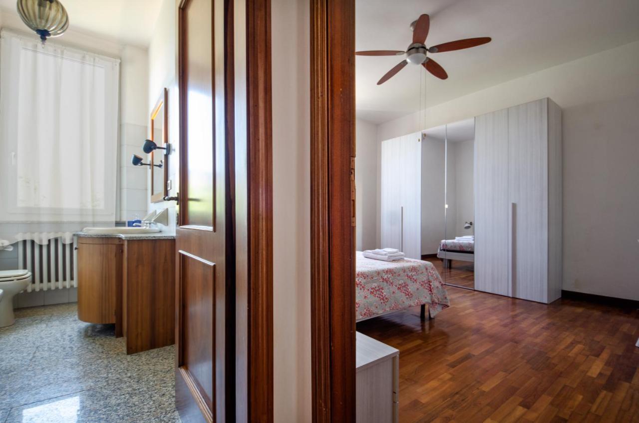Casa Nisida Apartment Pesaro Bagian luar foto