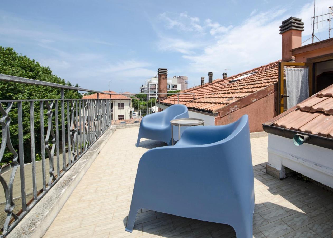 Casa Nisida Apartment Pesaro Bagian luar foto
