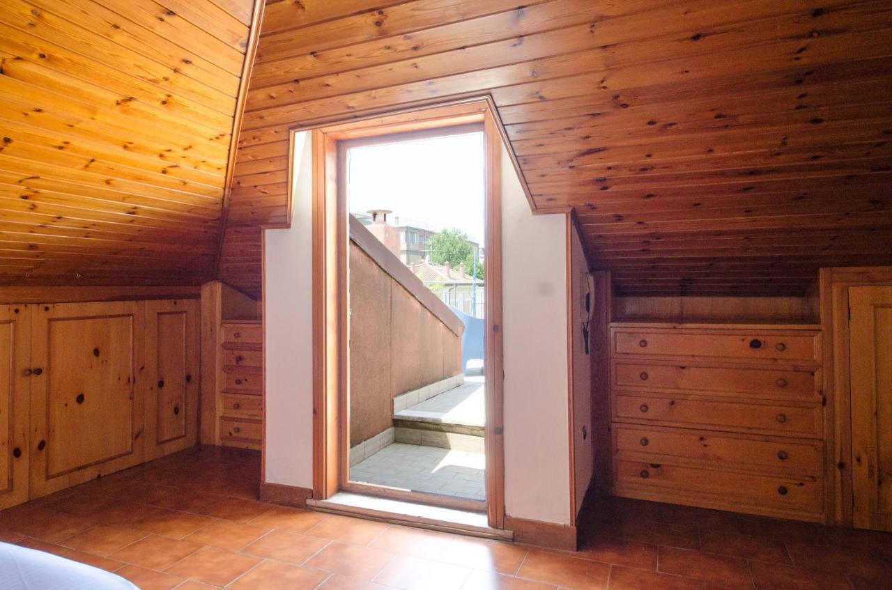 Casa Nisida Apartment Pesaro Bagian luar foto
